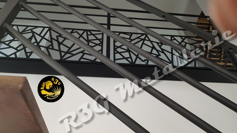Garde-corps sur-mesure